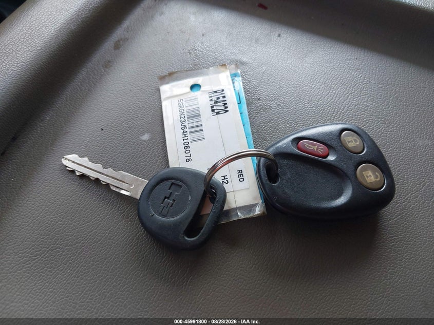 HUMMER H2 2004 VIN 5GRGN23U64H106078