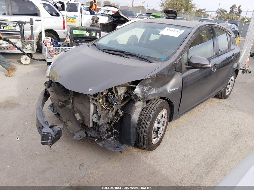 2015 Toyota Prius c, Left Front, IAAI, VIN JTDKDTB39F1113244 — photo 2