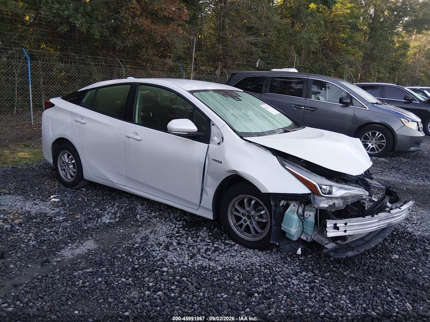 2021 Toyota Prius LE