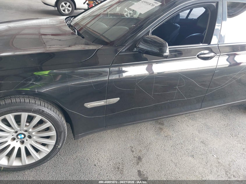 2010 BMW 750LI auction photo 6