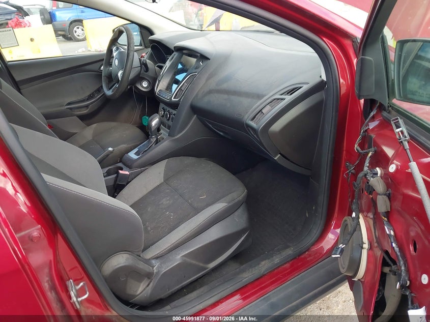 2013 FORD FOCUS auction photo 5