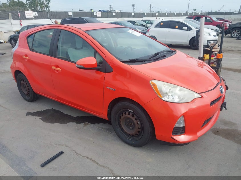 2013 TOYOTA PRIUS C auction photo 1