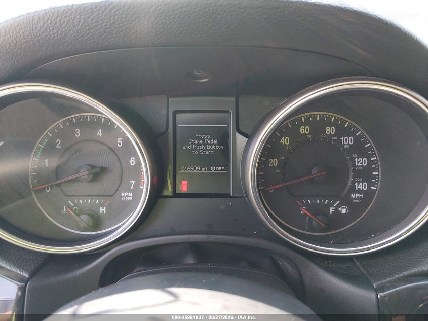 2011 JEEP GRAND CHEROKEE auction photo 7