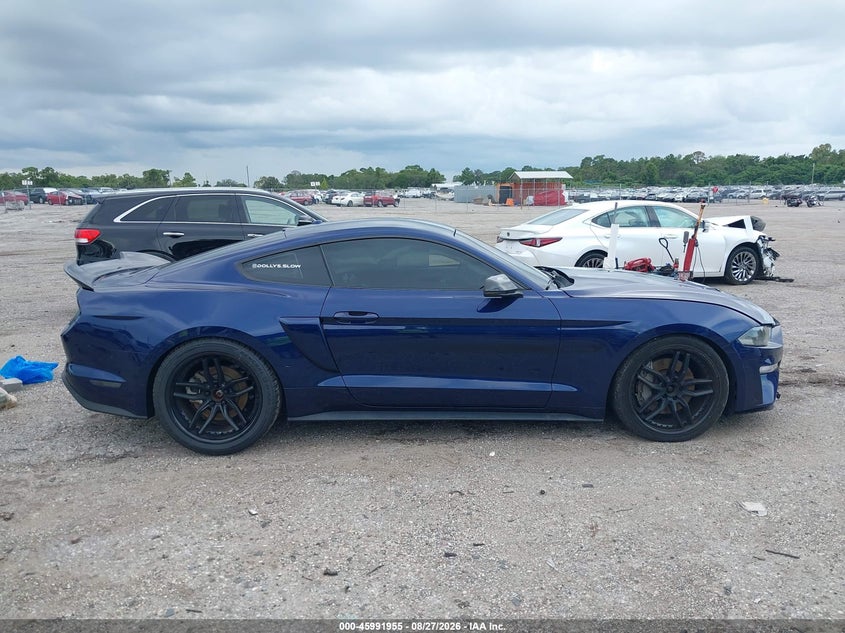 FORD MUSTANG - zdjęcie 13