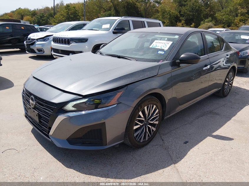 2025 Nissan Altima, Right Side, IAAI, VIN 1N4BL4DV5SN359854 — photo 2
