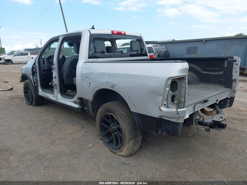 2016 RAM 1500 OUTDOORSMAN · Фото 3