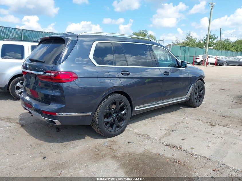 BMW X7 - zdjęcie 4