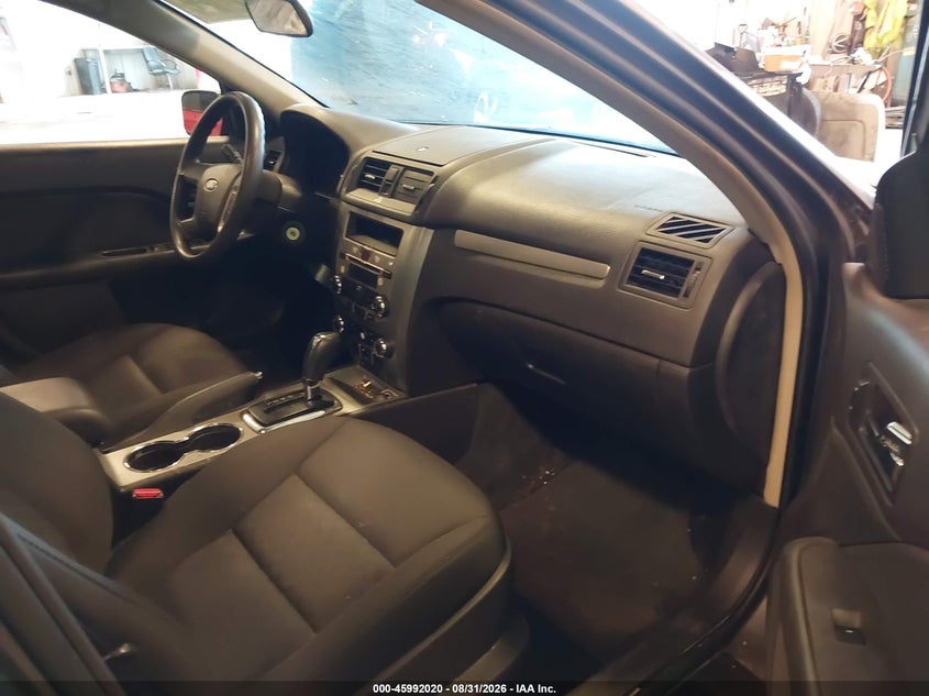 FORD FUSION 2010 VIN 3FAHP0HA8AR421662