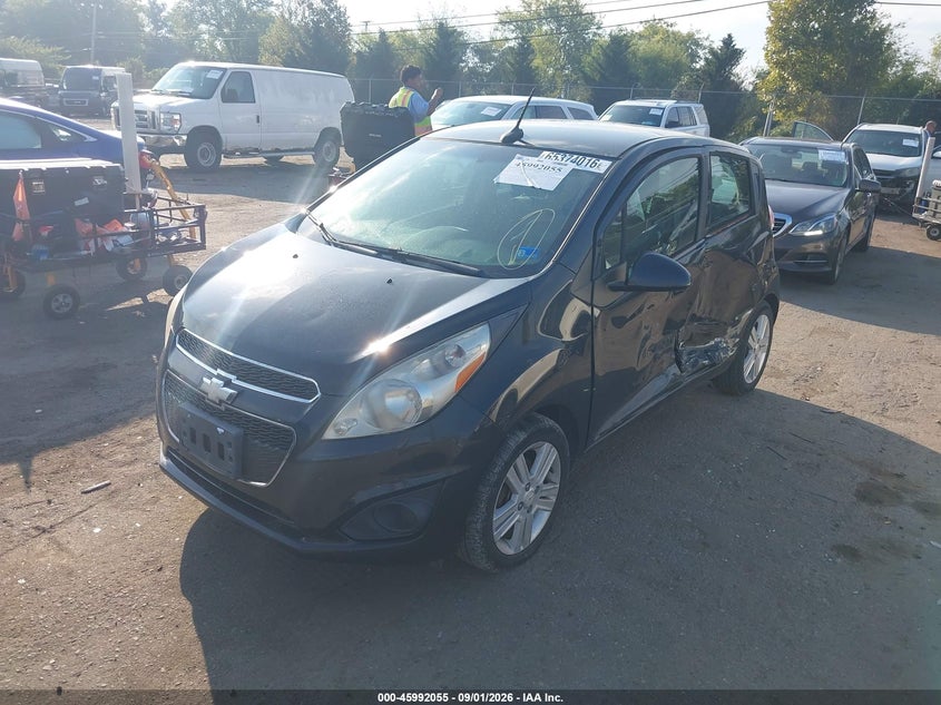 2013 Chevrolet Spark, Левый бок, IAAI, VIN KL8CB6S91DC552075 — фото 2