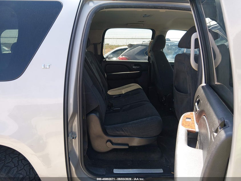 2007 CHEVROLET SUBURBAN 1500 auction photo 8