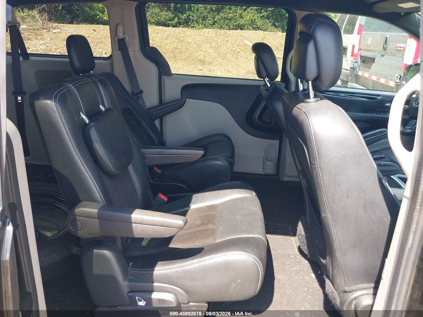 Фото 8 - DODGE GRAND CARAVAN