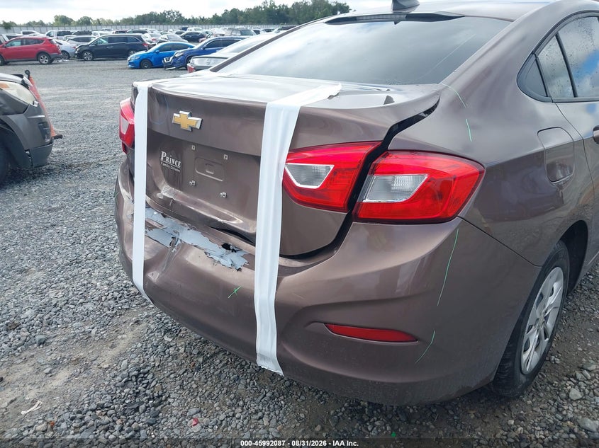 CHEVROLET CRUZE 2019 VIN 1G1BC5SM4K7130850