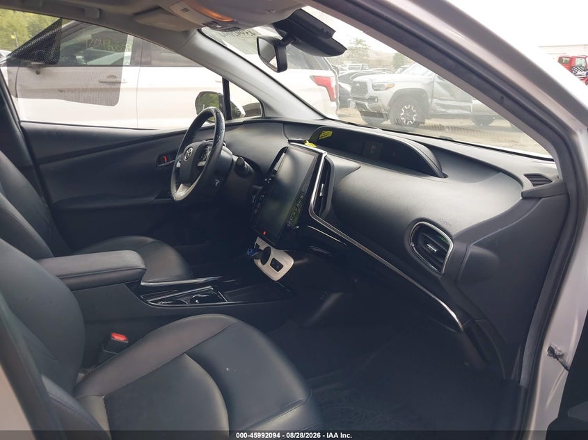 TOYOTA PRIUS - zdjęcie 5