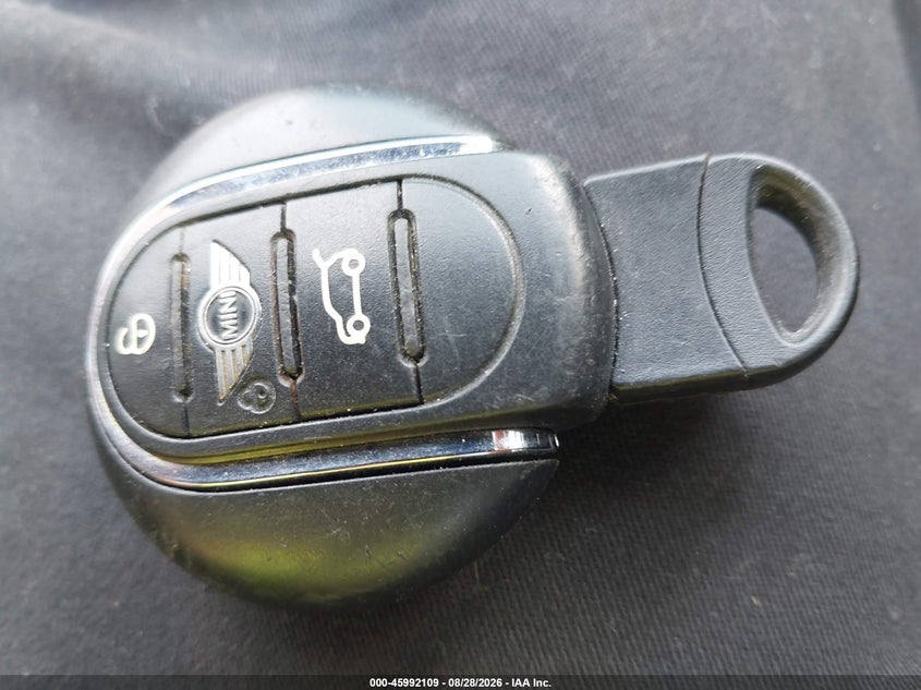 2015 MINI HARDTOP COOPER S · Photo 11