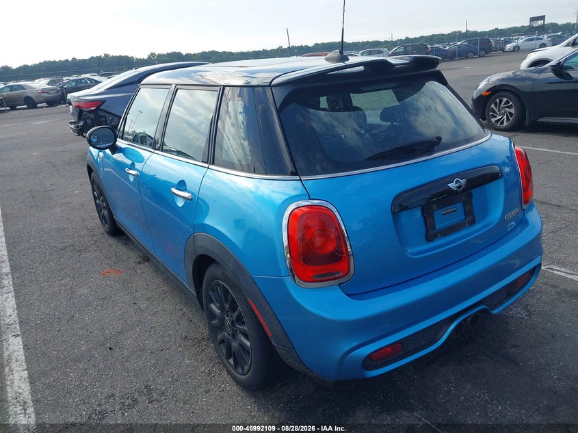 2015 MINI HARDTOP COOPER S · Photo 3