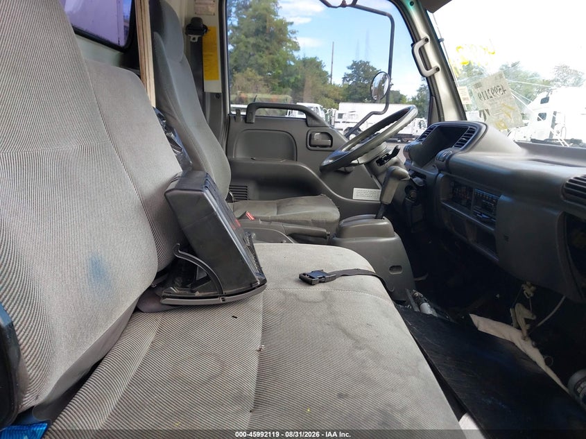 2004 ISUZU W4S042 NPR HD DSL REG auction photo 7