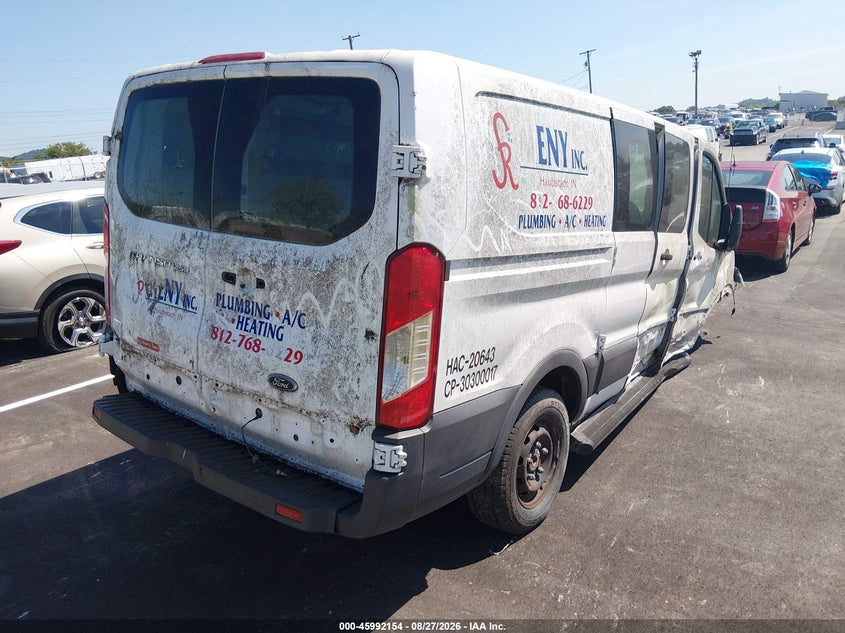 2015 FORD TRANSIT-250 auction photo 4