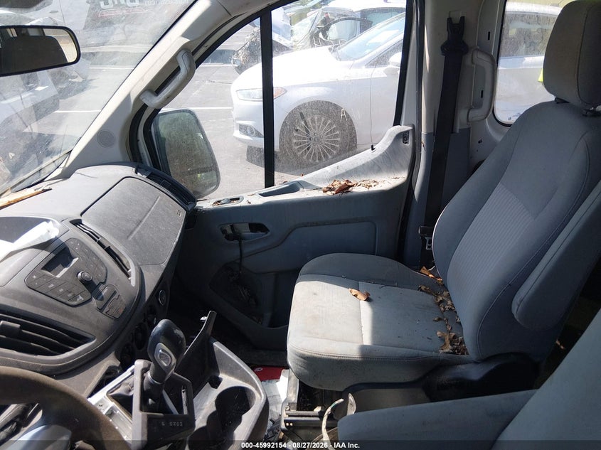 2015 FORD TRANSIT-250 auction photo 5