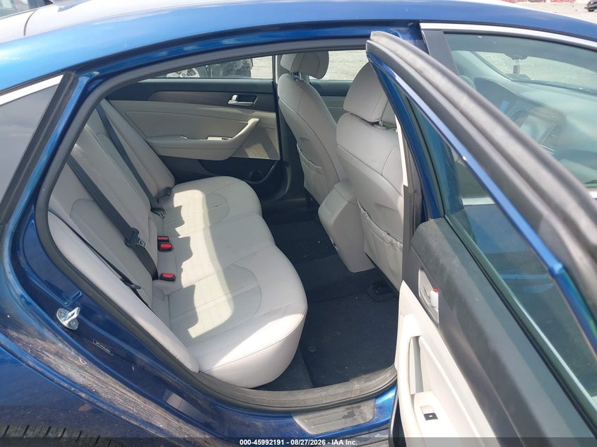 2016 HYUNDAI SONATA auction photo 8