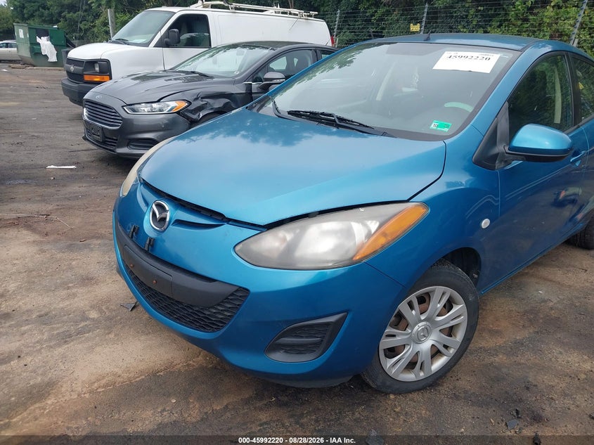 2012 MAZDA MAZDA2 auction photo 6