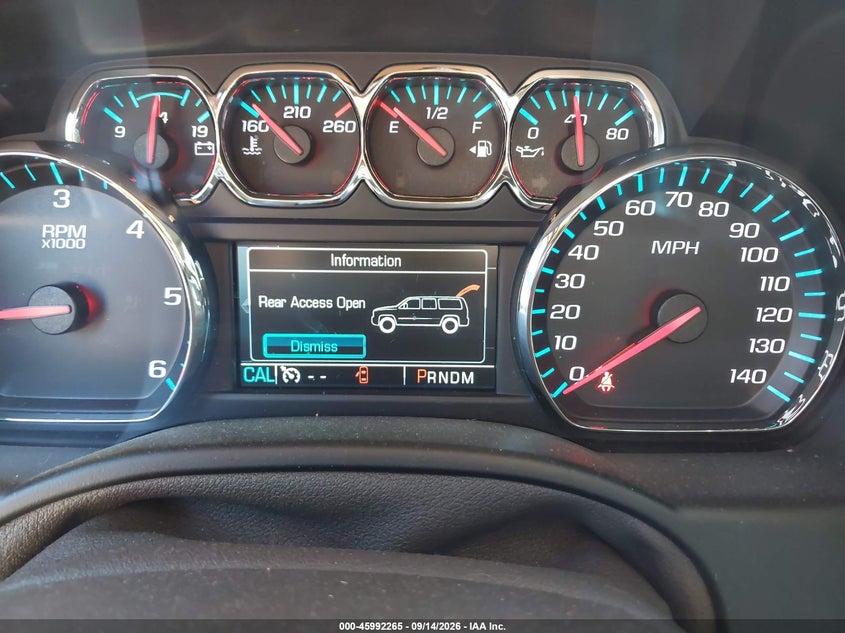 CHEVROLET SUBURBAN - zdjęcie 7