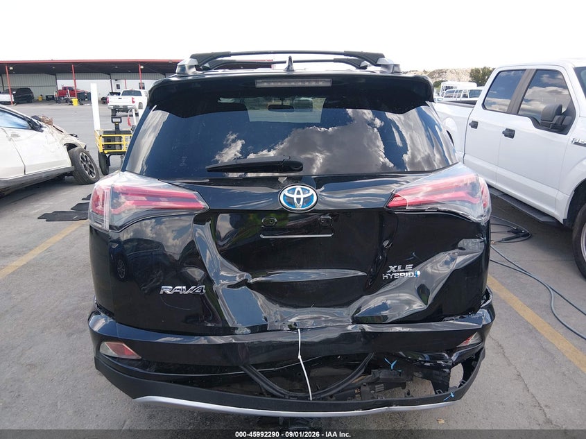 TOYOTA RAV4 HYBRID - zdjęcie 16
