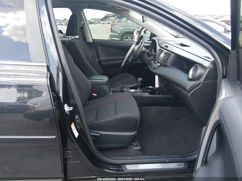 TOYOTA RAV4 HYBRID - zdjęcie 5