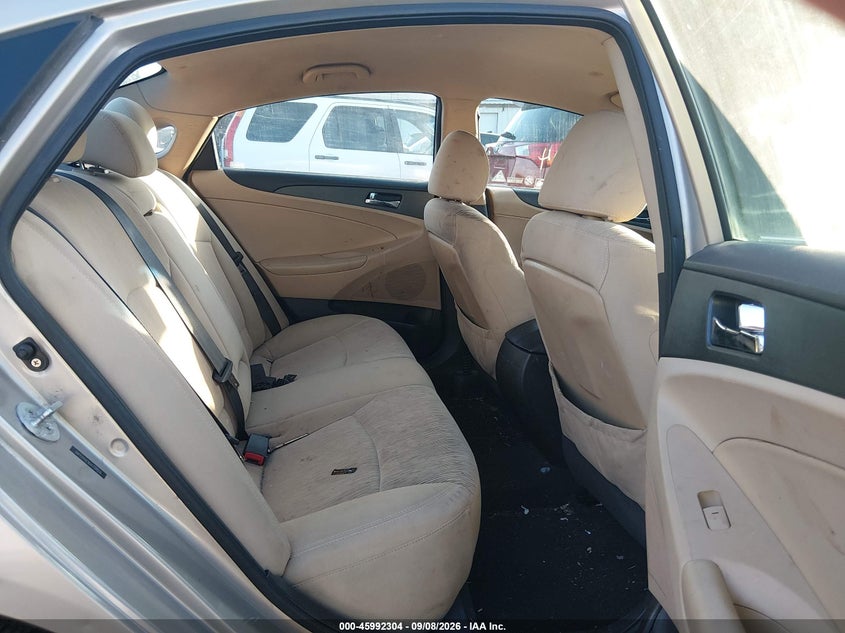 2012 HYUNDAI SONATA auction photo 8