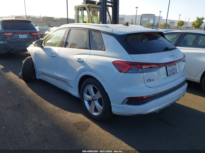 Vin: wa1lubfz7tp001686, lot: 46491633, audi q4 e-tron premium plus 55 quattro 20263