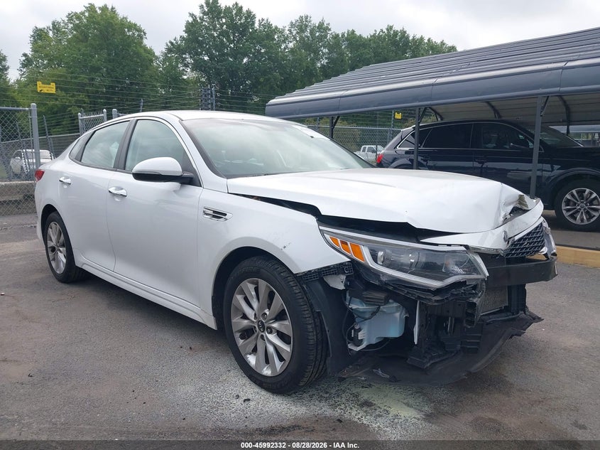 2018 KIA OPTIMA LX