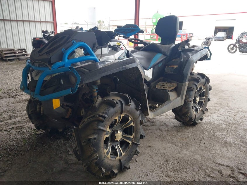 2016 CAN-AM OUTLANDER