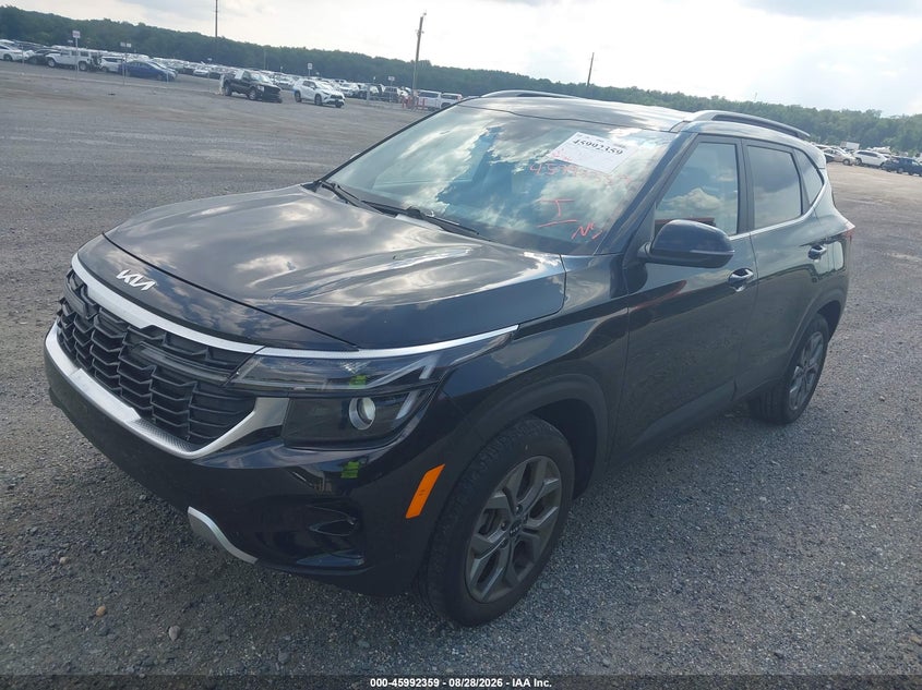 2024 Kia Seltos, Right Side, IAAI, VIN KNDEUCAA4R7510276 — photo 2