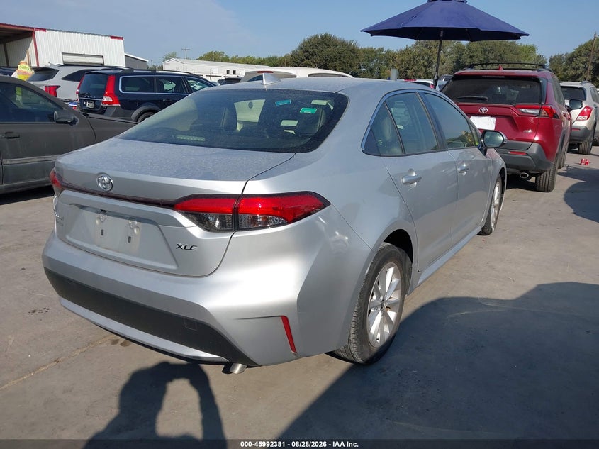 TOYOTA COROLLA - zdjęcie 4