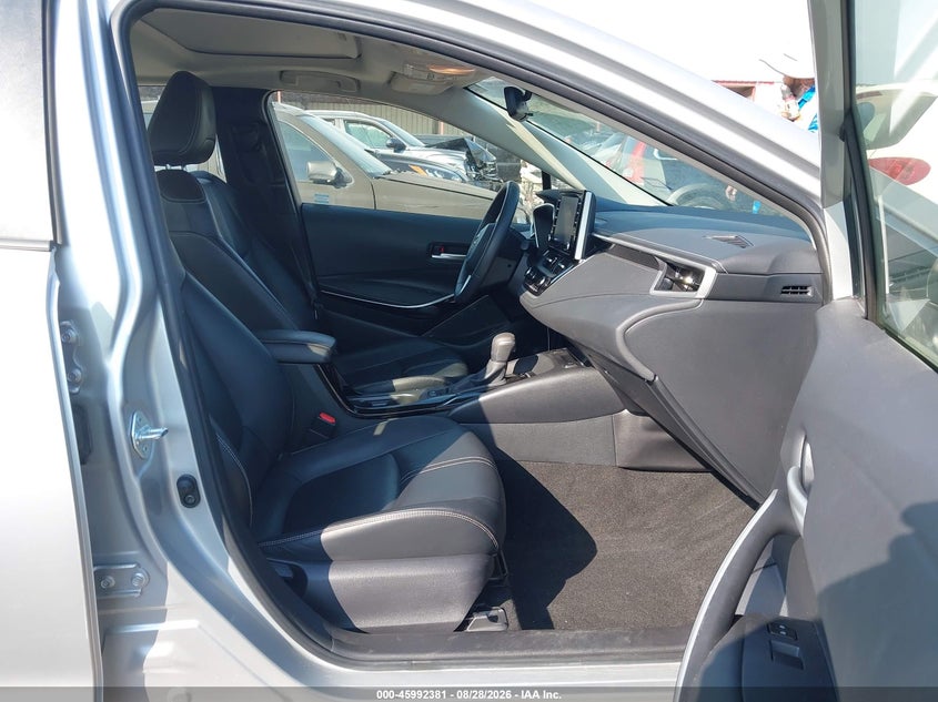TOYOTA COROLLA - zdjęcie 5