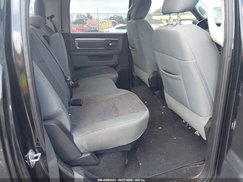 RAM 1500 CLASSIC 2019 VIN 1C6RR7LTXKS560036
