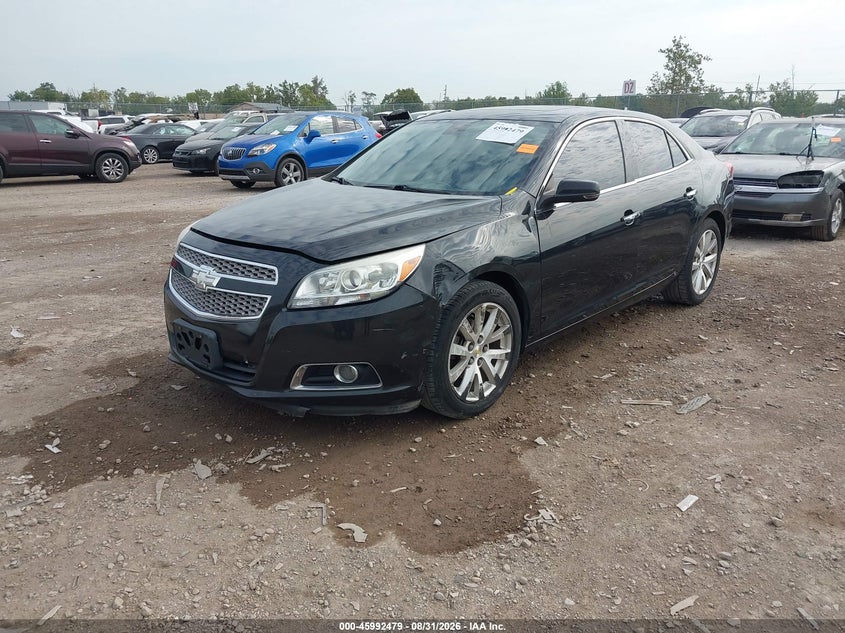 2013 Chevrolet Malibu, Left Side, IAAI, VIN 1G11H5SA0DF342561 — photo 2