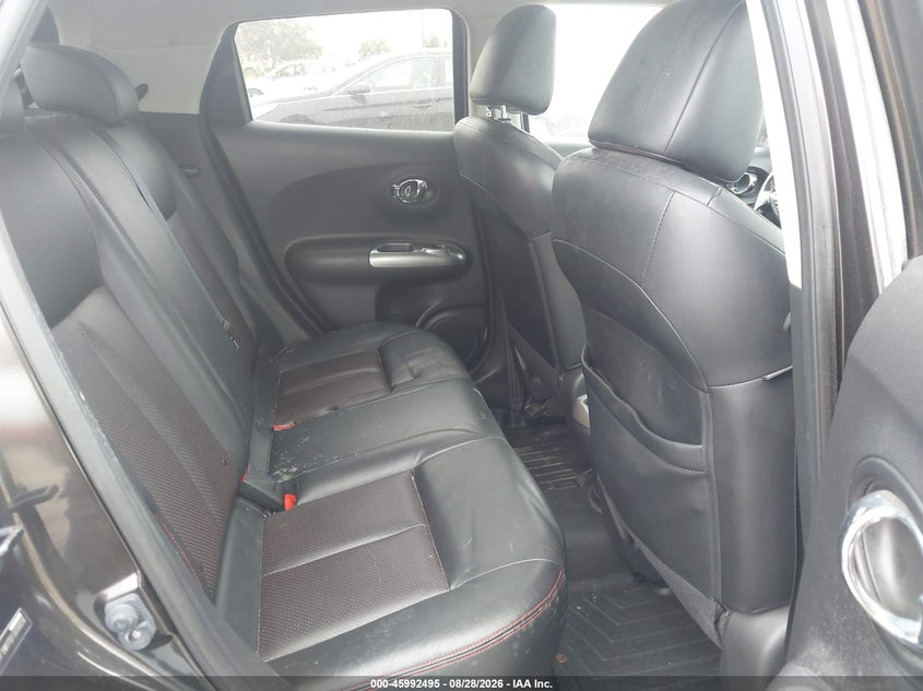 NISSAN JUKE 2011 VIN JN8AF5MR7BT008806
