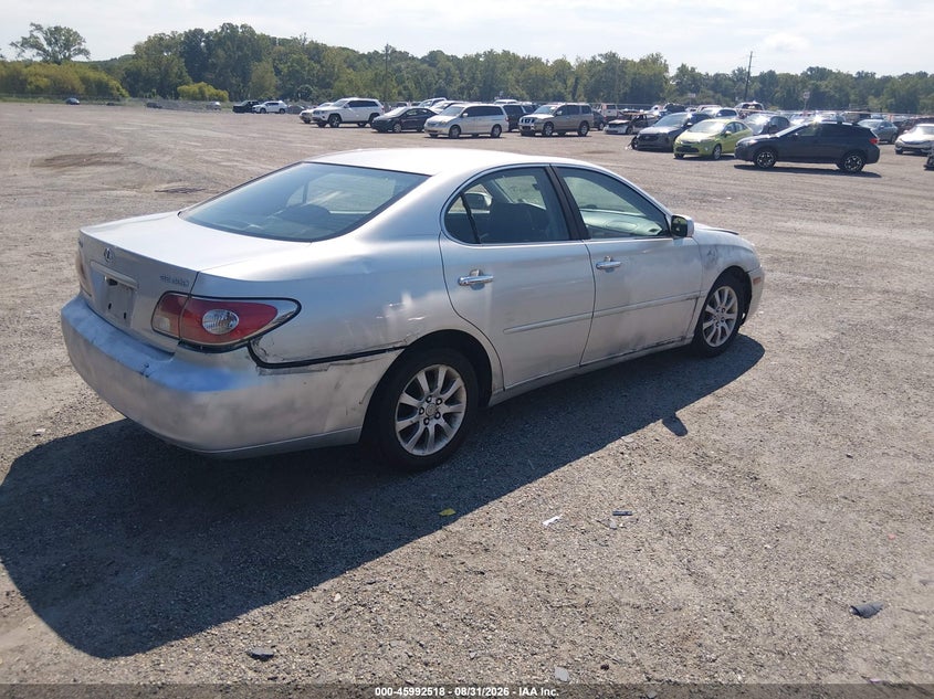 2002 LEXUS ES 300 auction photo 4