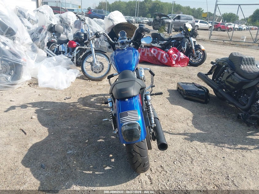 HARLEY-DAVIDSON XL1200 2010