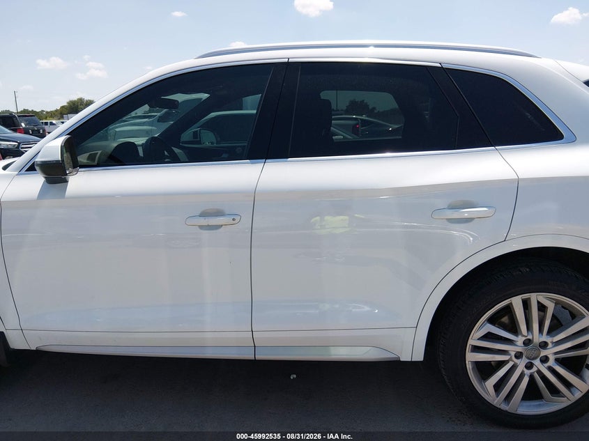 AUDI Q5 - zdjęcie 15