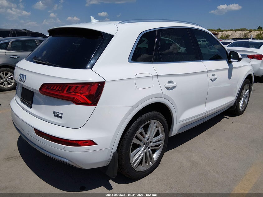 AUDI Q5 - zdjęcie 4