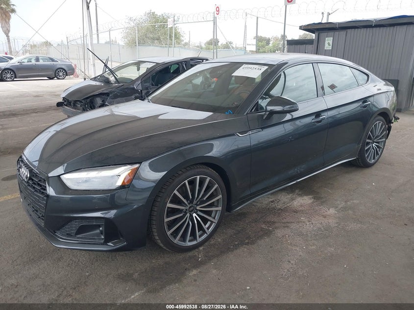 Vin: waucbcf50ra048470, lot: 46491862, audi a5 sportback premium plus 40 tfsi quattro s tronic 20242