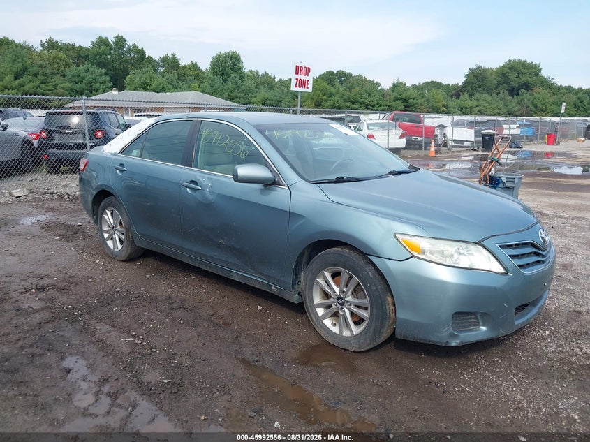 2010 TOYOTA CAMRY auction photo 1