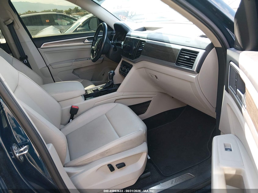 2018 VOLKSWAGEN ATLAS 3.6L V6 SEL · Фото 5
