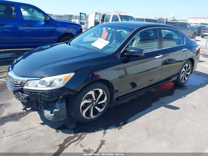 2017 HONDA ACCORD auction photo 2