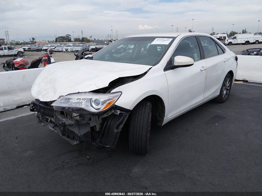2017 Toyota Camry, Front End, IAAI, VIN 4T1BF1FK7HU300429 — photo 2