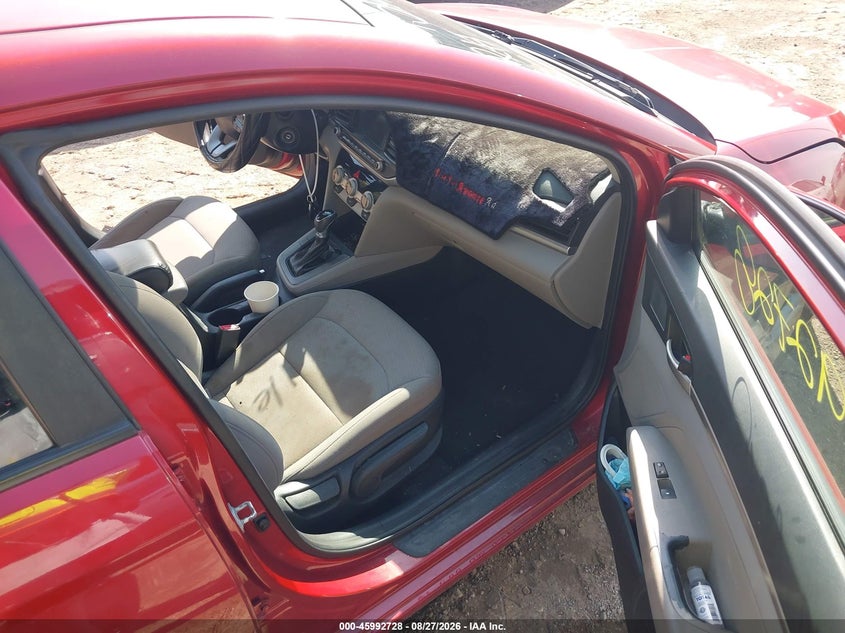2019 HYUNDAI ELANTRA auction photo 5