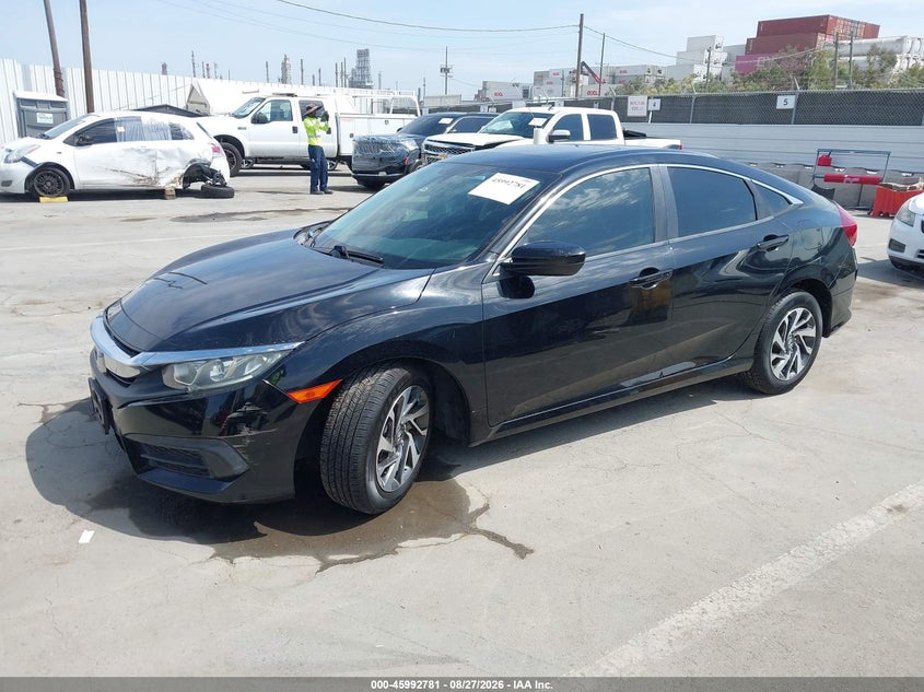 2017 Honda Civic, Обычный износ, IAAI, VIN 19XFC2F78HE201374 — фото 2