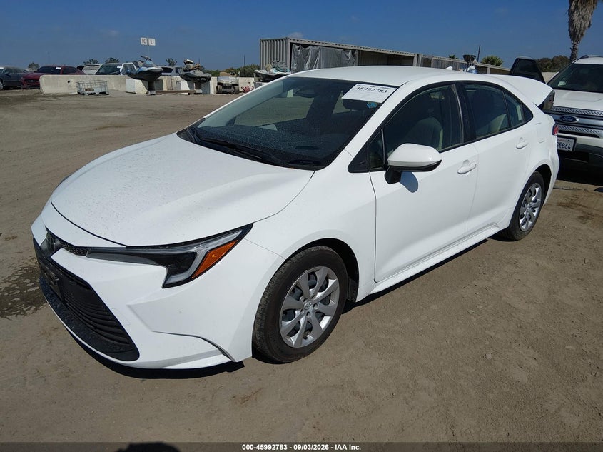 2026 Toyota Corolla Hybrid Hybrid Le, Удар сзади, IAAI, VIN JTDBCMFE4T3121188 — фото 2