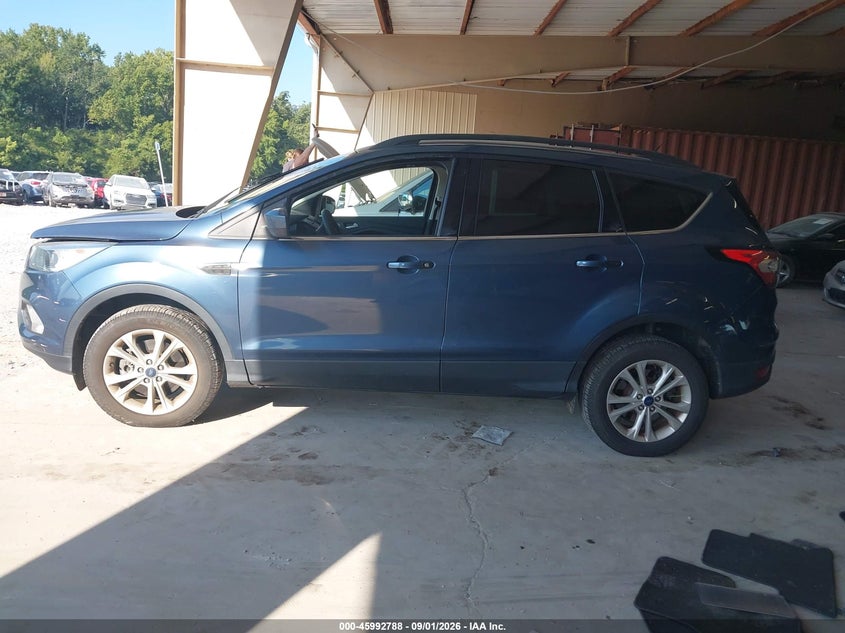 Фото 14 - FORD ESCAPE